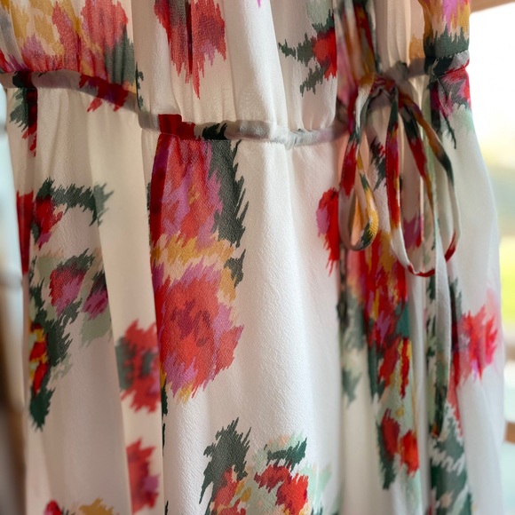 Joie Makana Silk Floral Dress - Picture 4 of 6
